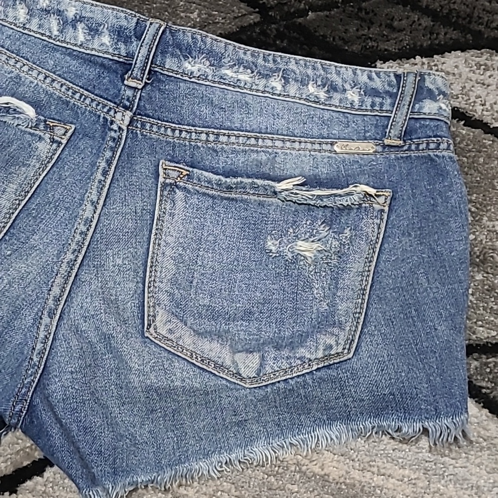 KANCAN LOS ANGELES FACTORY DISTRESSED DENIM JEAN SHORTS - Picture 9 of 11